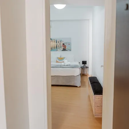 Saint Minas Cathedral One Bedroom * הרקליון